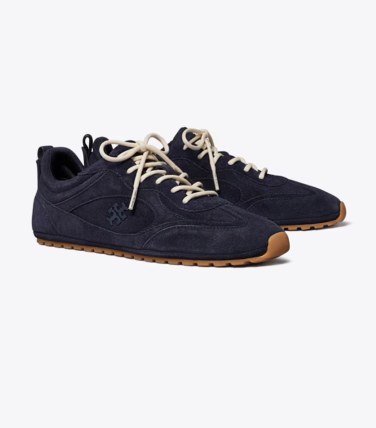 Field Sneaker