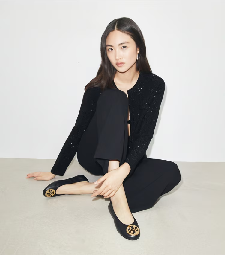 Reva Travel Ballet - Image 2