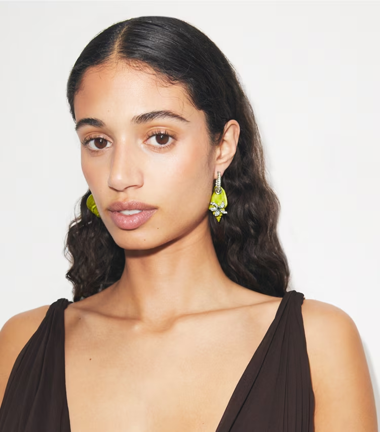 Curiosity Shell Hoop Earrings - Image 3